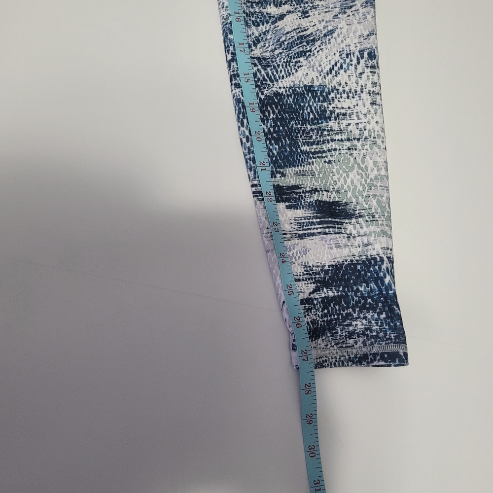 Fabletics Women's Size S Leggings Multicolor Snake Skin Print - Picture 8 of 9